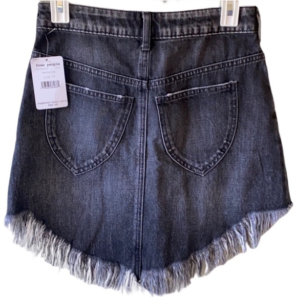 Free People - Picture 2 of 4